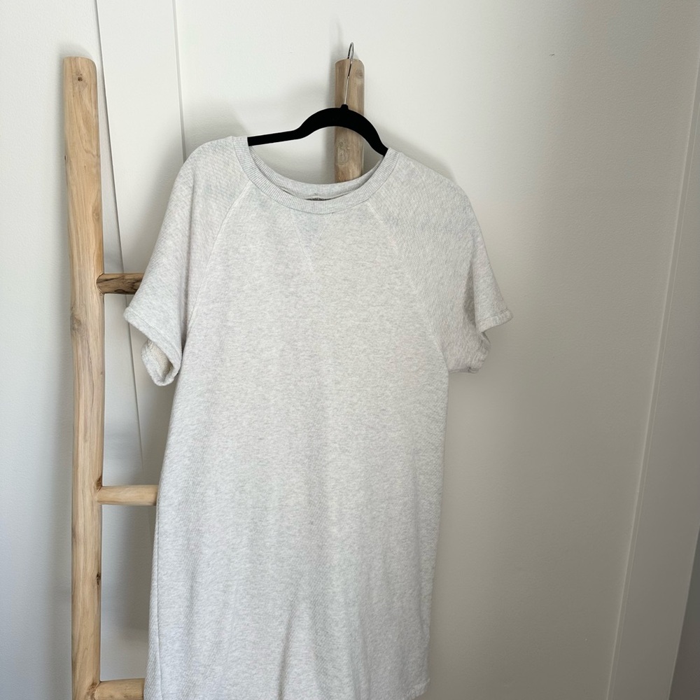 Madewell Light Gray Short Sleeve Crewneck Dress